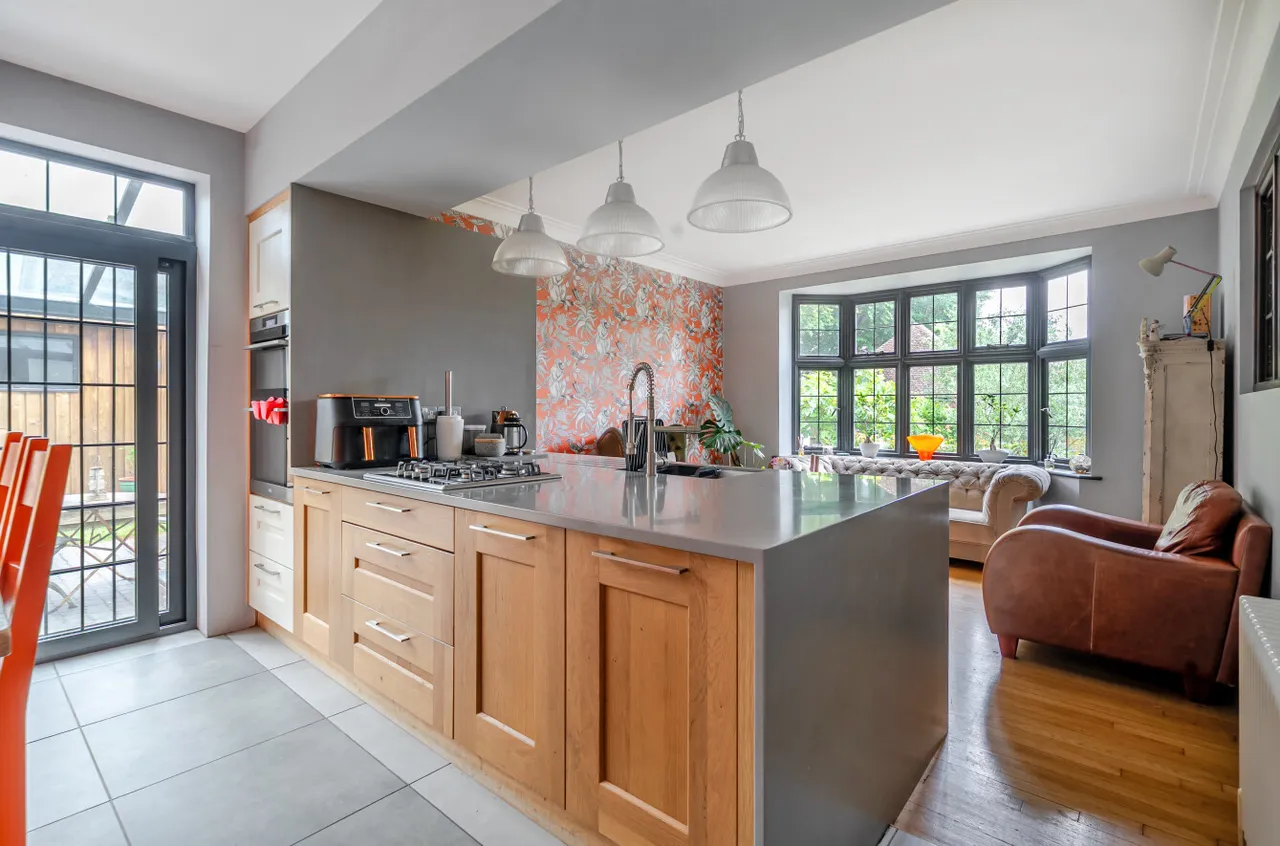Lamorna Grove, Worthing, BN14, photo 10