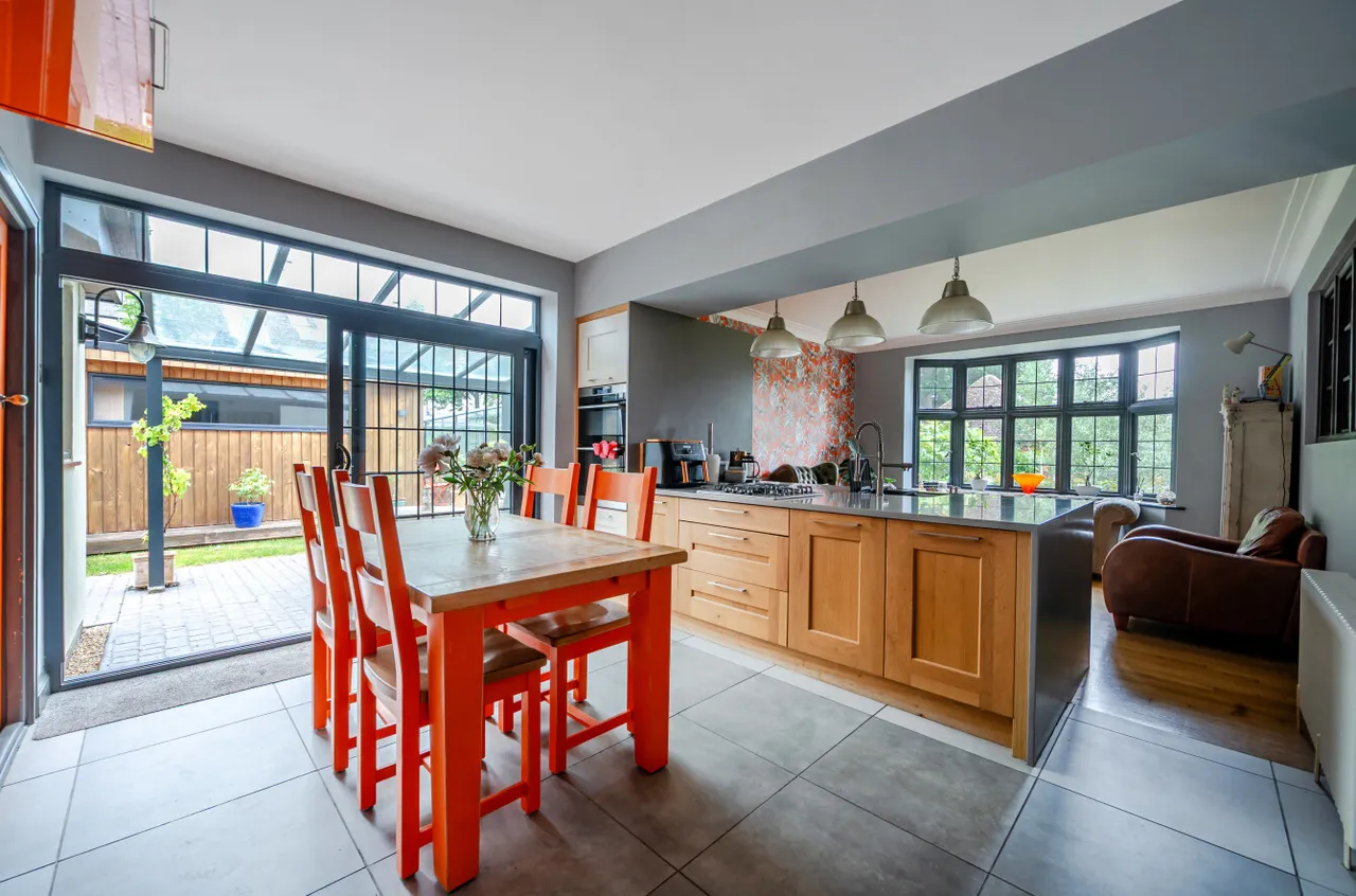 Lamorna Grove, Worthing, BN14, photo 3