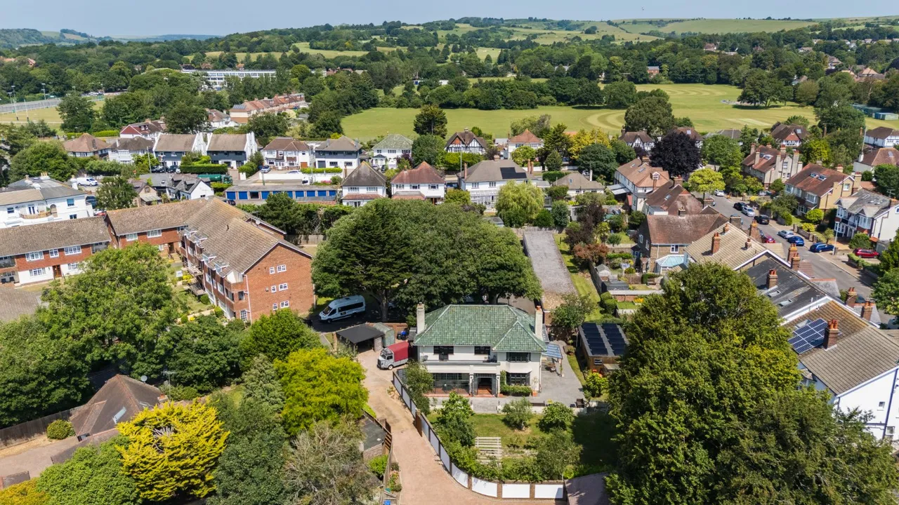 Lamorna Grove, Worthing, BN14, photo 22
