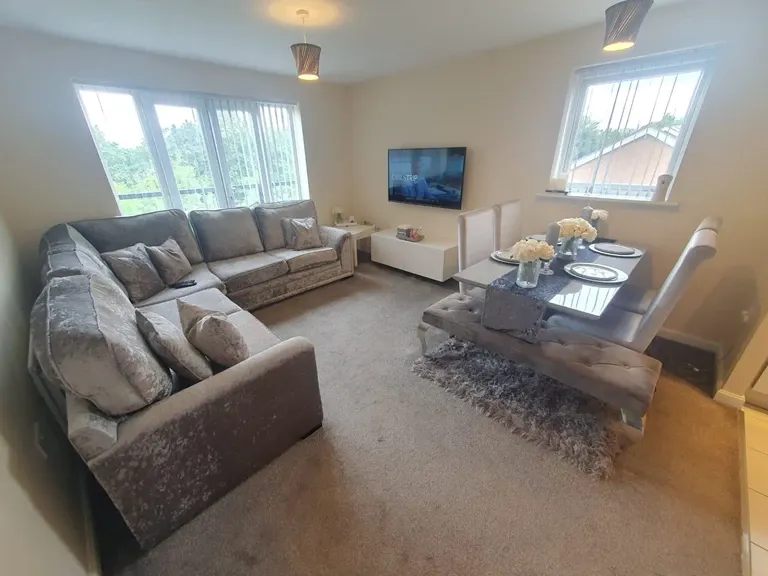 2 bed flat for sale — Onyx Crescent, Off Humberstone Lane, LE4 9AJ