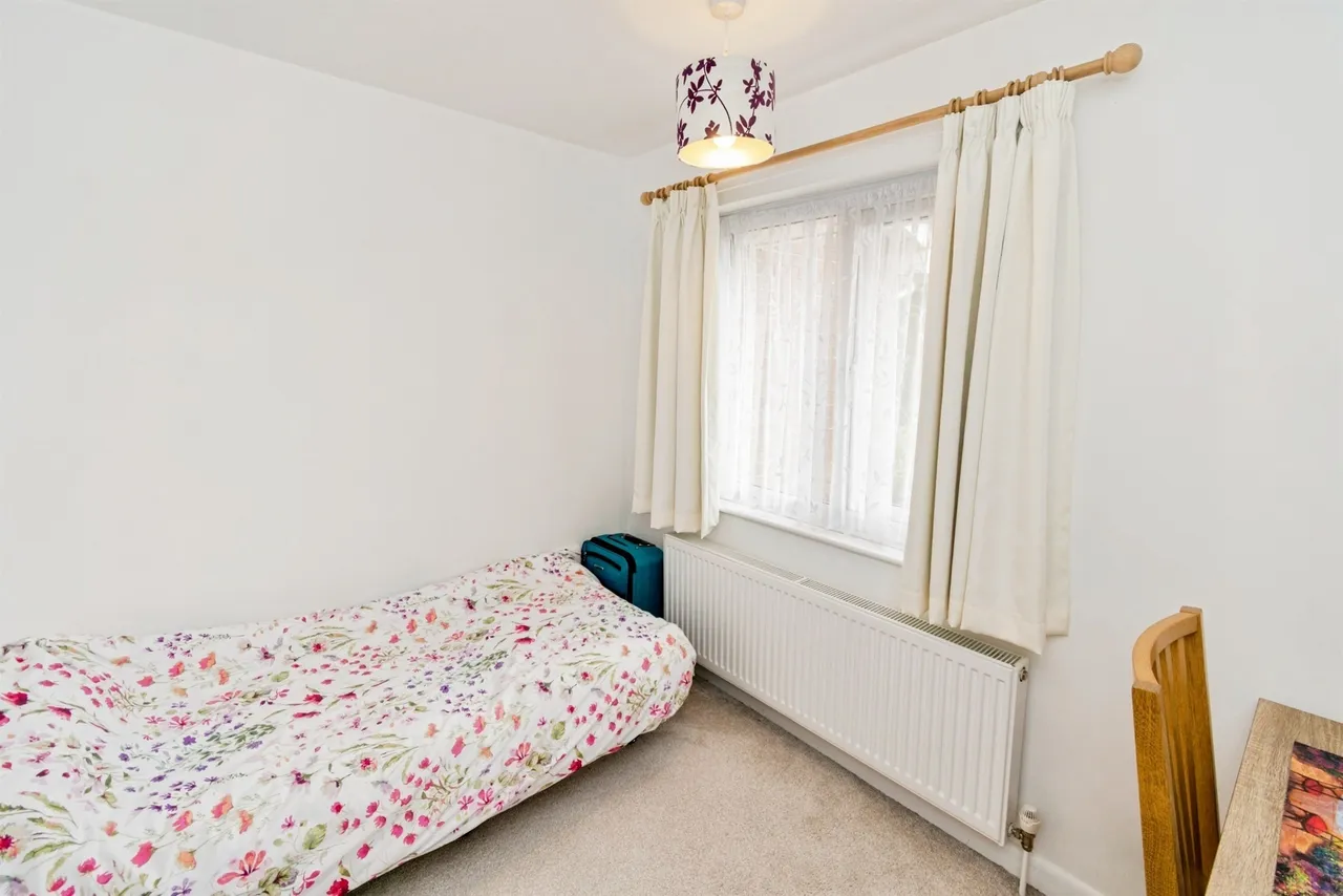 Garfield Close, Bishops Waltham, SO32, photo 15