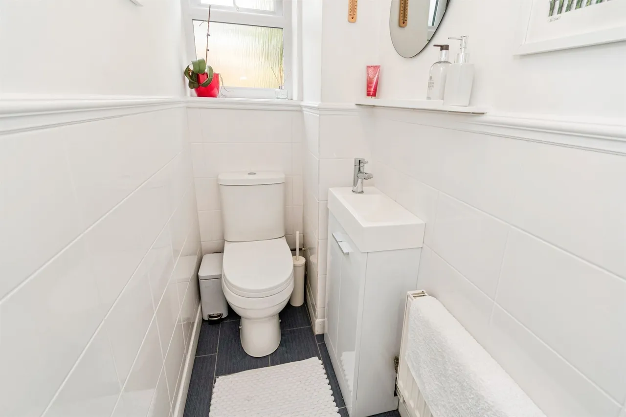 Garfield Close, Bishops Waltham, SO32, photo 9