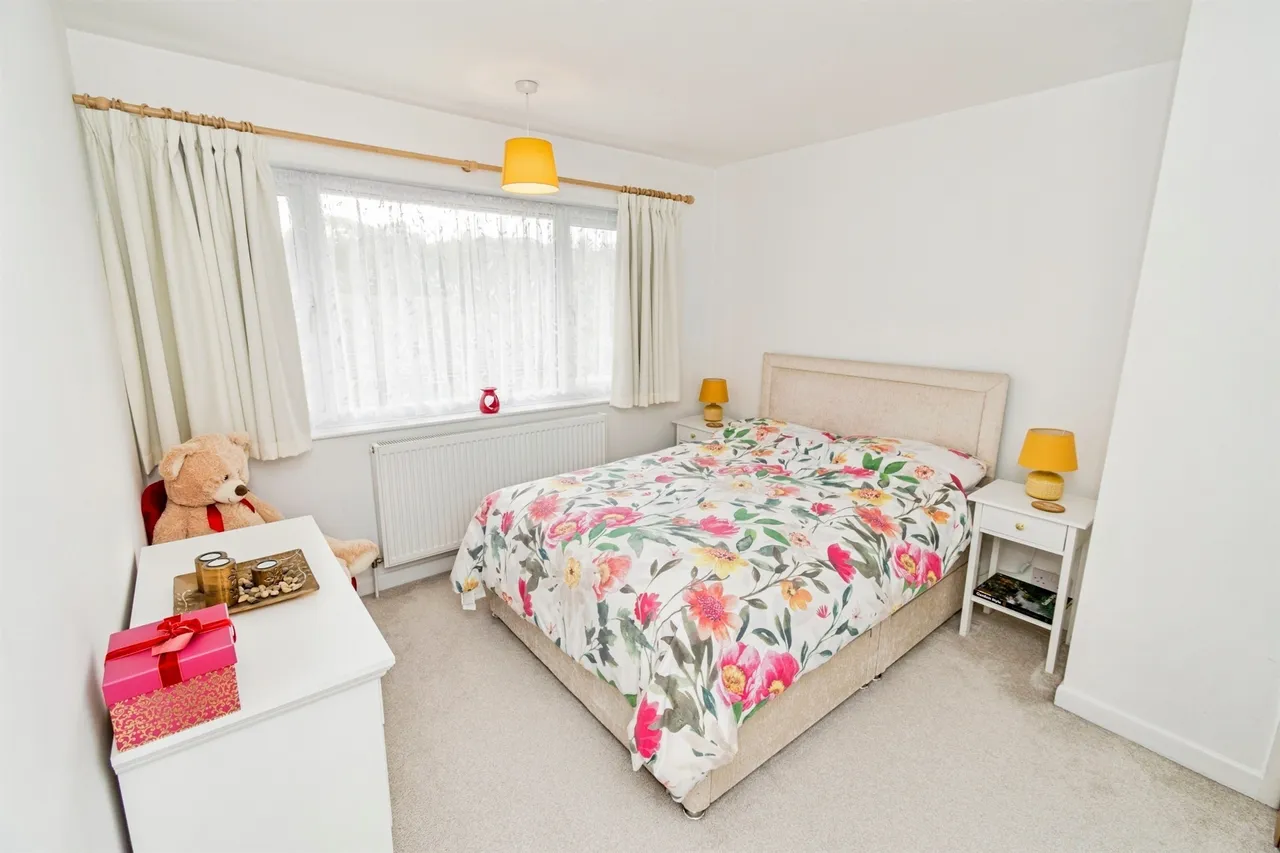 Garfield Close, Bishops Waltham, SO32, photo 14