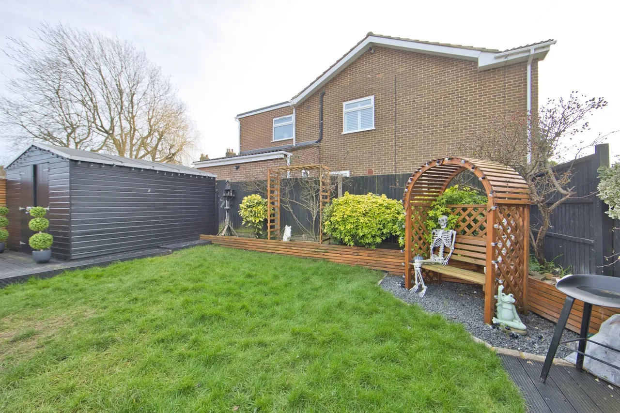 Station Road, Walmer, CT14, photo 16