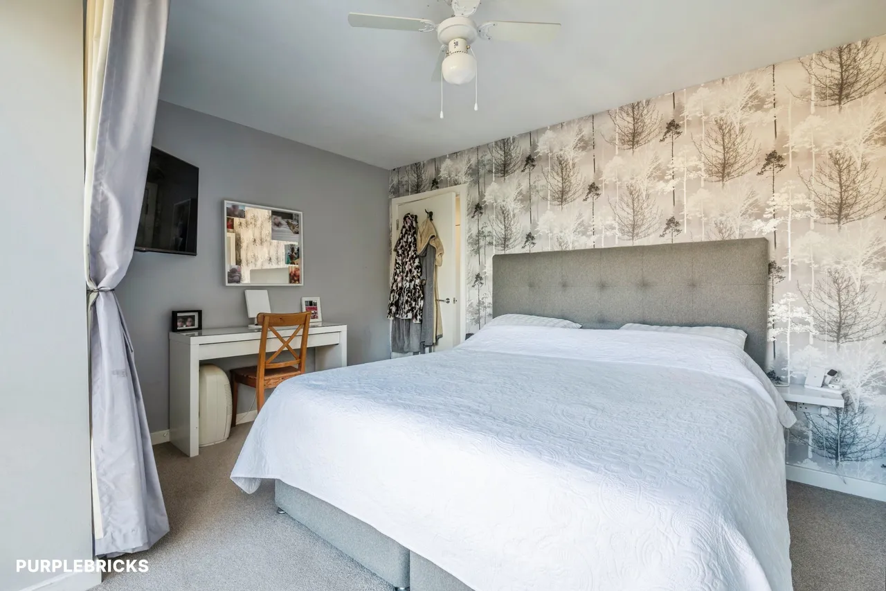Pelman Way, Epsom, KT19, photo 10