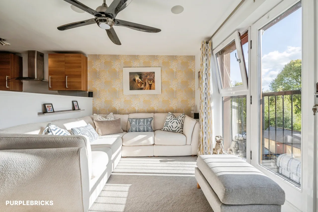Pelman Way, Epsom, KT19, photo 3