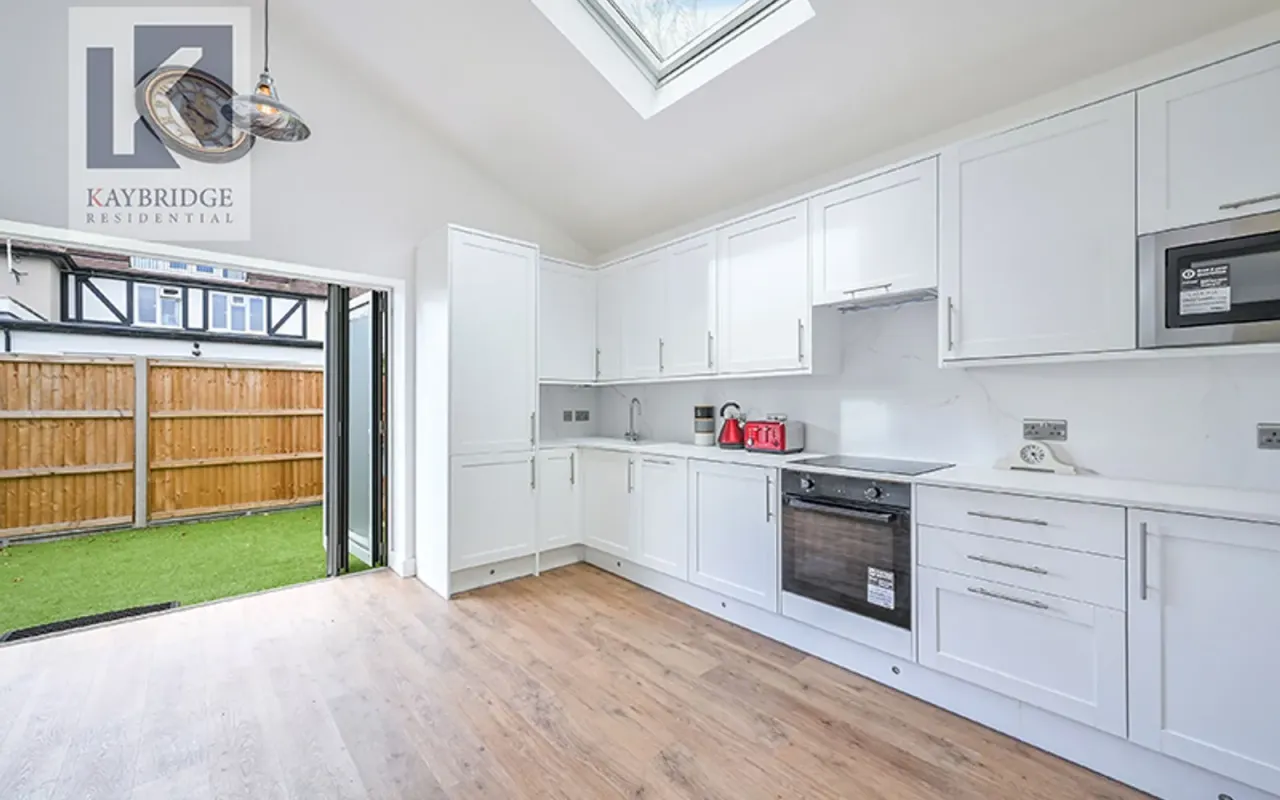Riverview Road, Epsom, KT19, photo 18