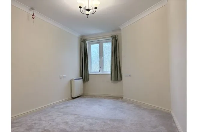 Alexandra Road, Gorseinon, SA4, photo 11