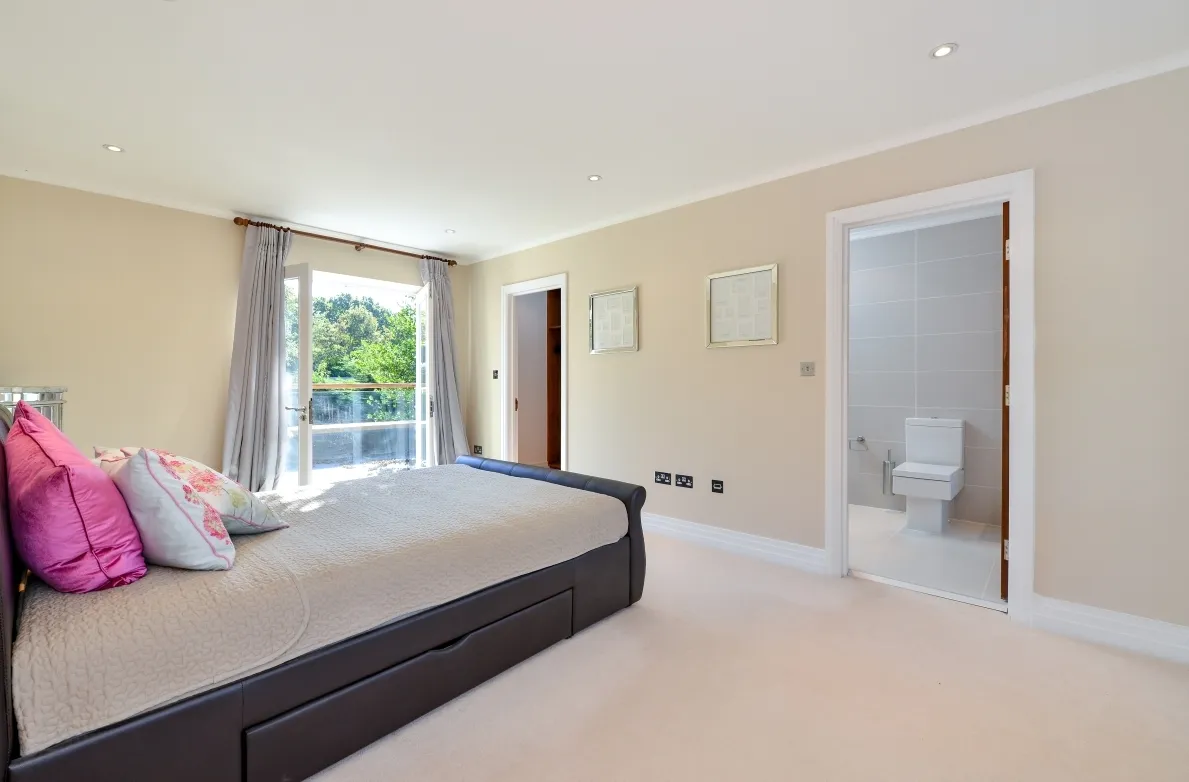 Stoke Road, Kingston Upon Thames, KT2, photo 31