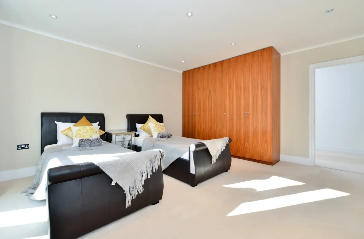 Stoke Road, Kingston Upon Thames, KT2, photo 30