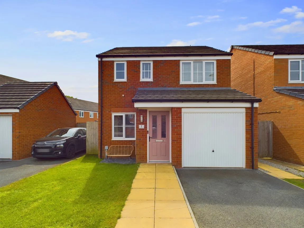3 bed house for sale — Old Field Farm Lane, Buckley, Flintshire, CH7 3GG