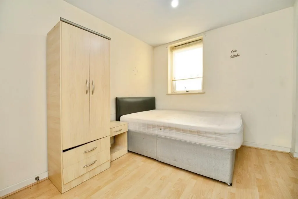 Elmwood Lane, Sheepscar, LS2, photo 11