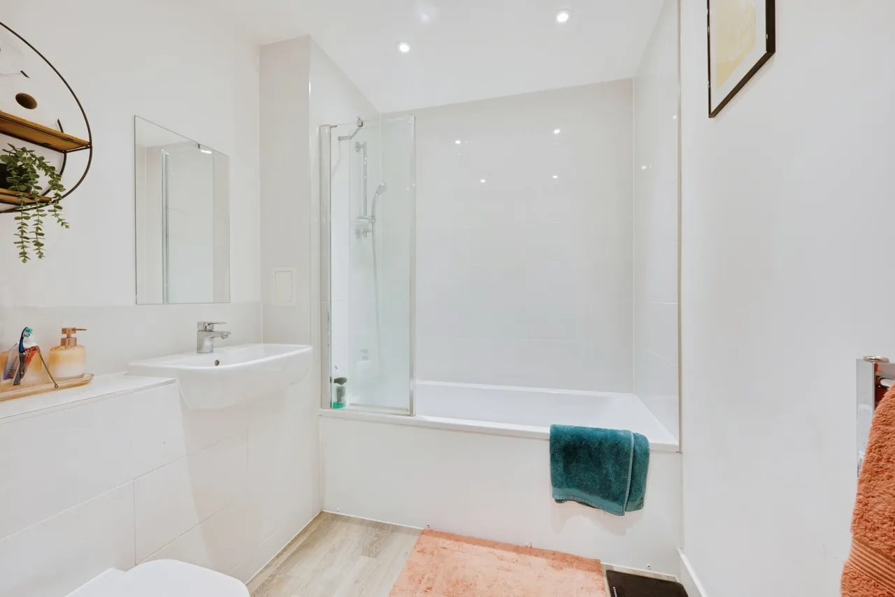 High Street, Sutton, SM1, photo 8