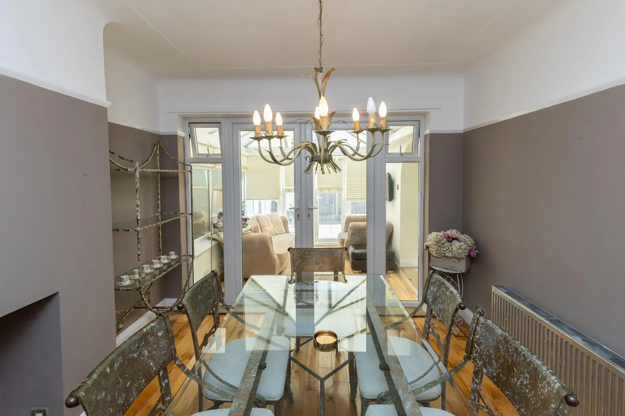 Beech Grove, Whitby, CH66, photo 8