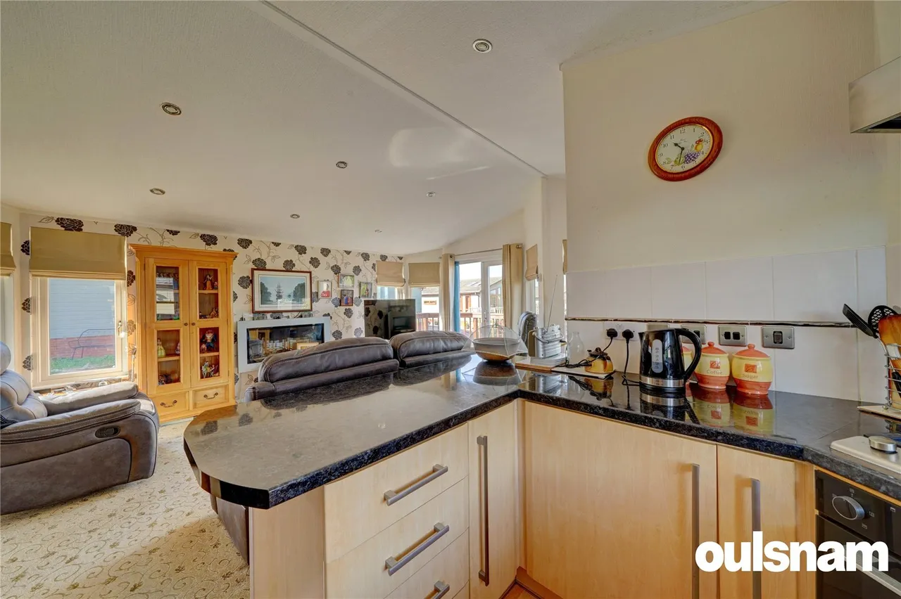 Hanbury Road, Droitwich, Worcestershire, WR9 7FB, photo 4