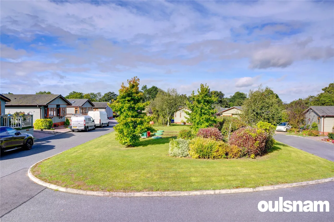 Hanbury Road, Droitwich, Worcestershire, WR9 7FB, photo 16