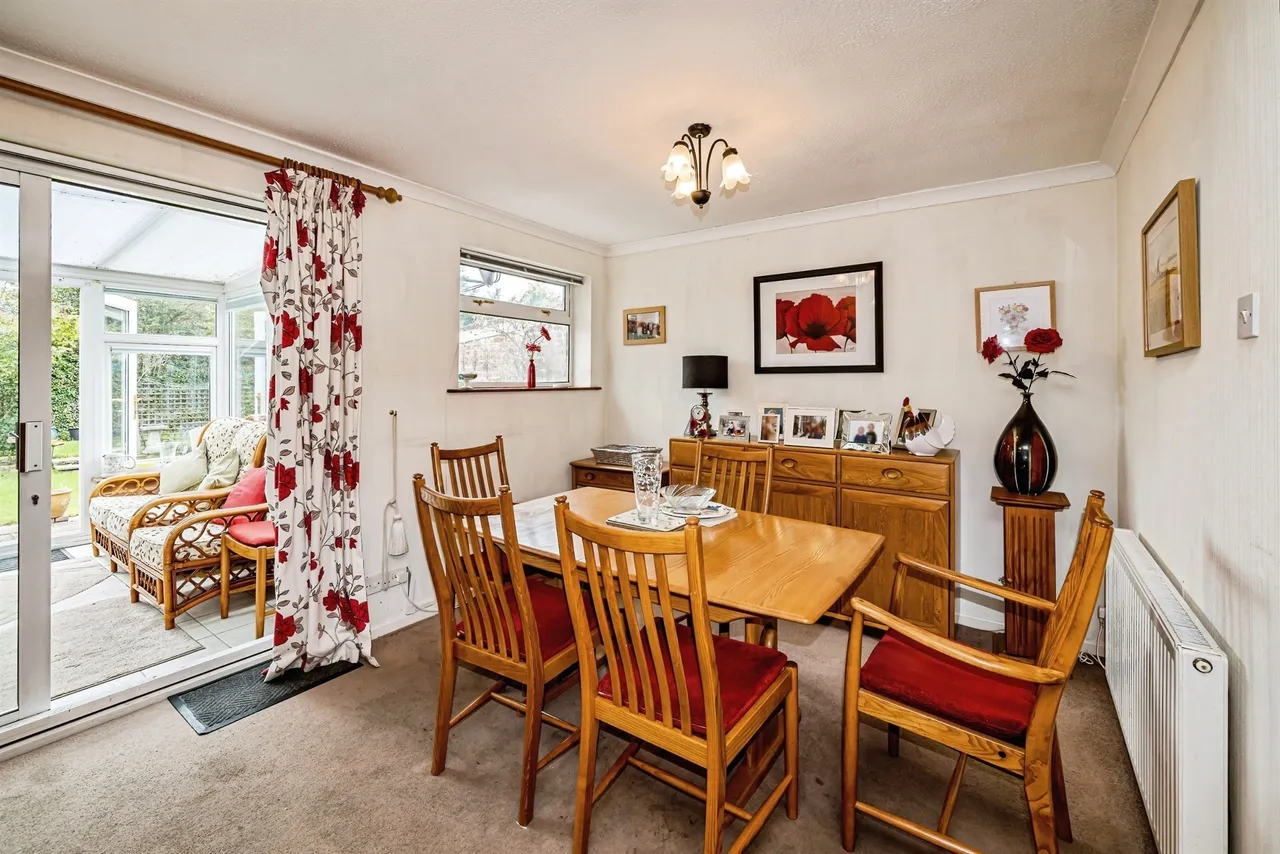 Huntercombe Close, Taplow, SL6, photo 4