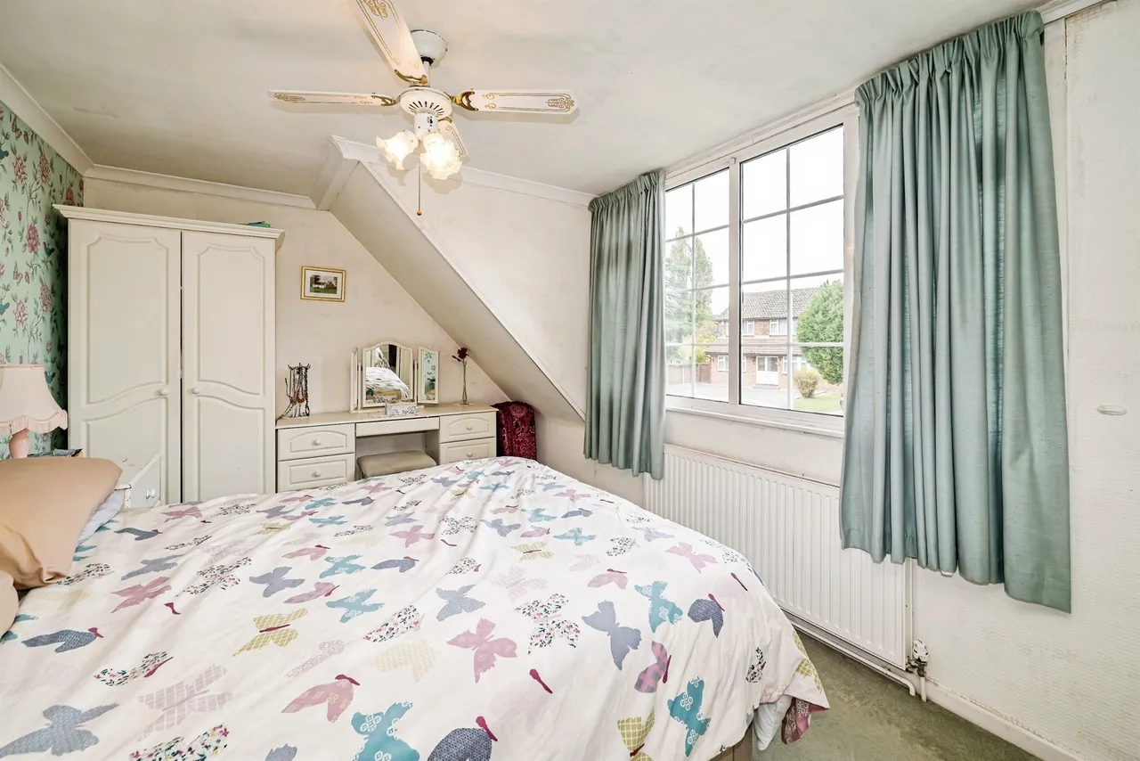 Huntercombe Close, Taplow, SL6, photo 7