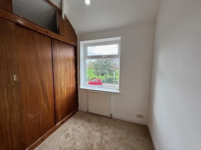 East Avenue, Heald Green, photo 7