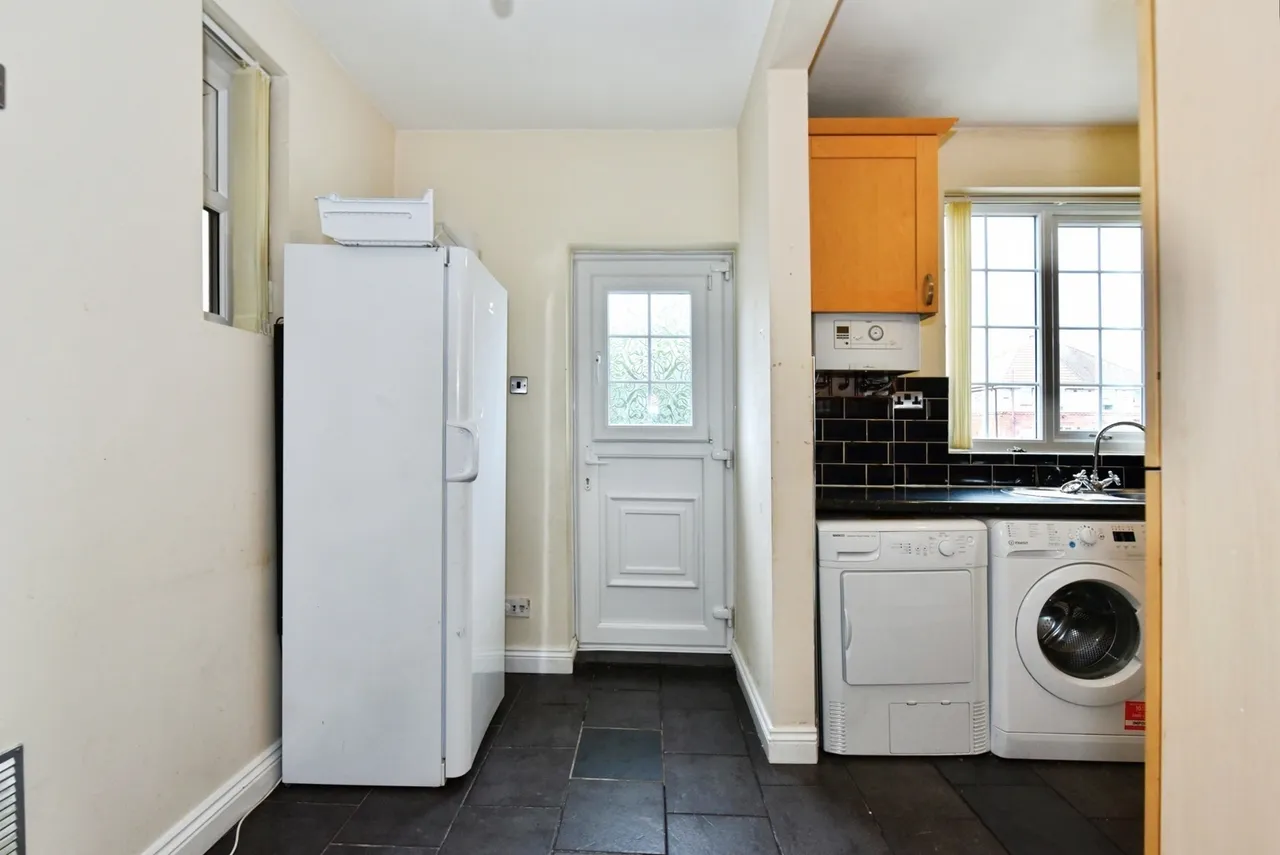 Fishponds Road, Sheffield, South Yorkshire, S13, photo 14