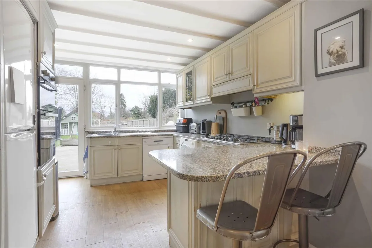 Cheyham Gardens, Cheam, Sutton, SM2 7NH, photo 5