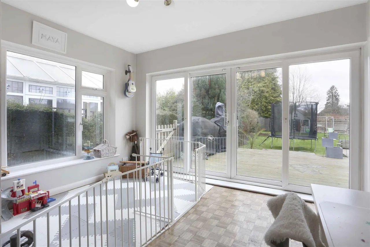 Cheyham Gardens, Cheam, Sutton, SM2 7NH, photo 11