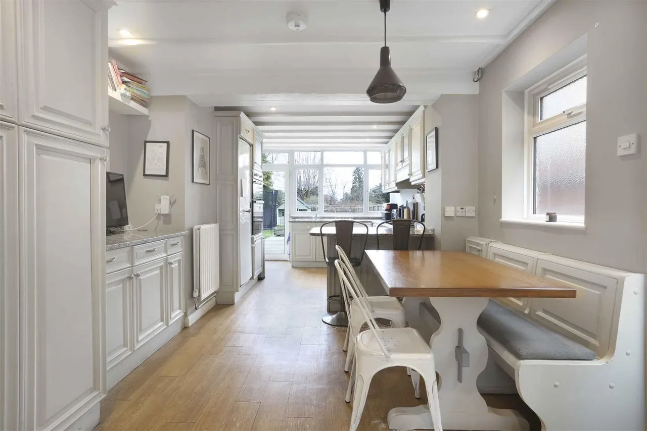 Cheyham Gardens, Cheam, Sutton, SM2 7NH, photo 8