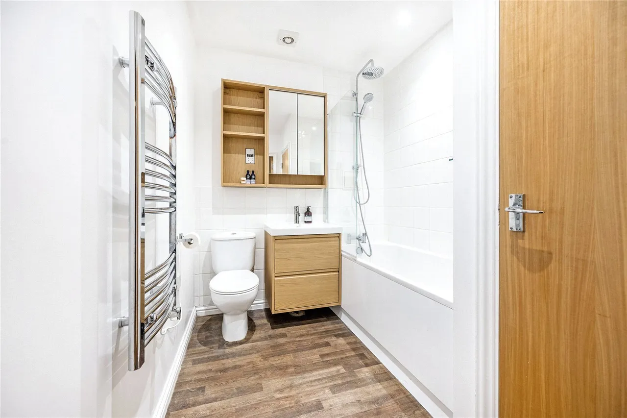 Oakwood Close, Hither Green, SE13, photo 6