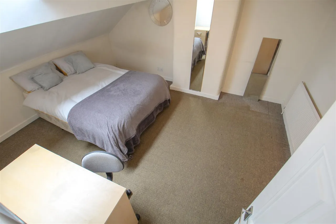 Trelawn Avenue, Headingley, LS6, photo 3