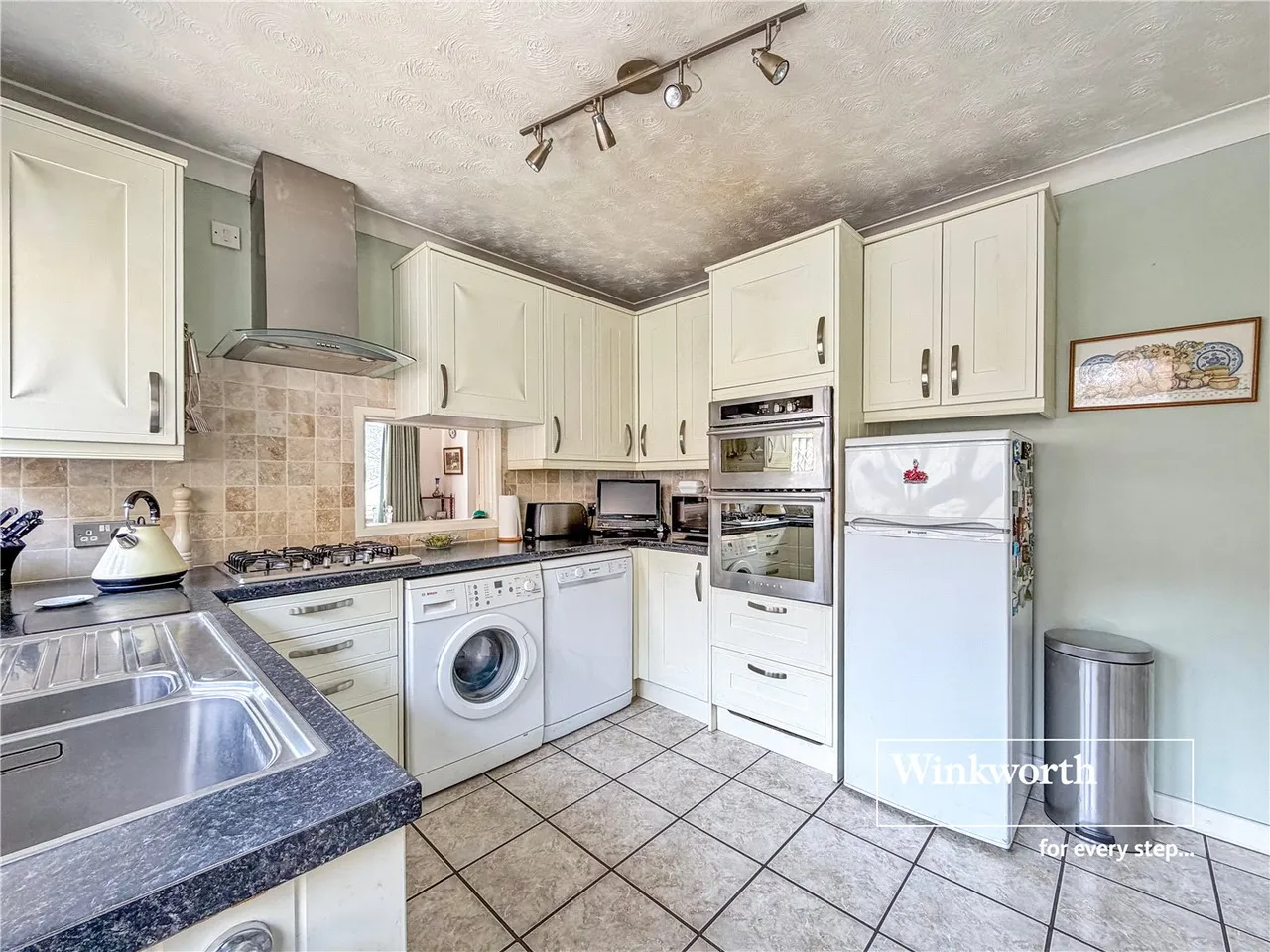 Lions Lane, Ashley Heath, Ringwood, Dorset, BH24, photo 4