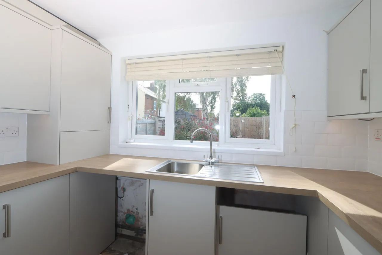 Mason Road, Kidderminster, Worcestershire, photo 9