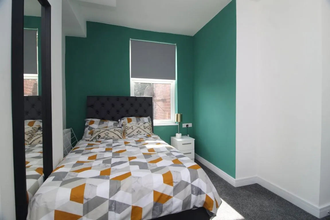 Staniforth Road, S9, photo 2