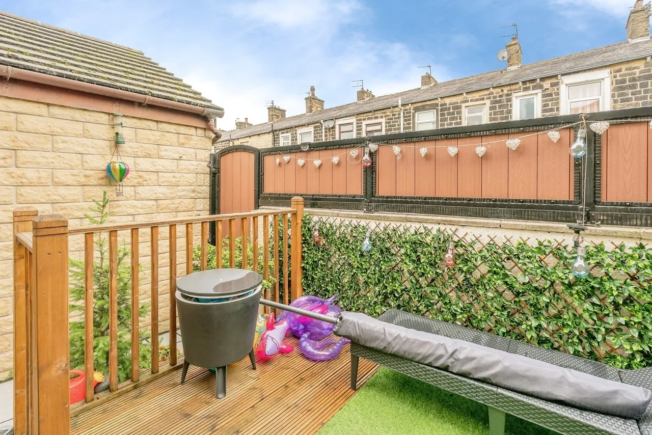 Brown Street West, Colne, BB8, photo 21