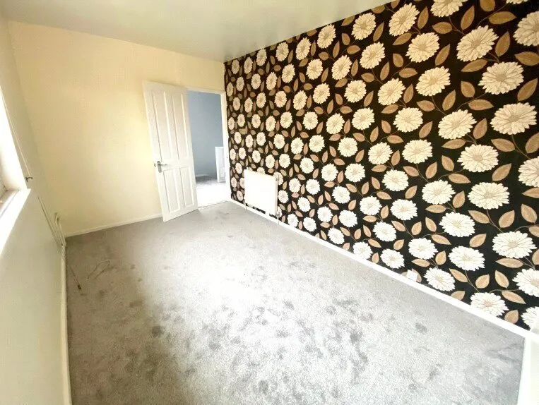 Boggart Hill Crescent, Leeds, West Yorkshire, LS14, photo 6