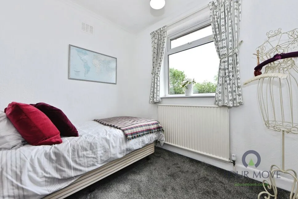 Rochdale Road, Shaw, Greater Manchester, OL2, photo 7
