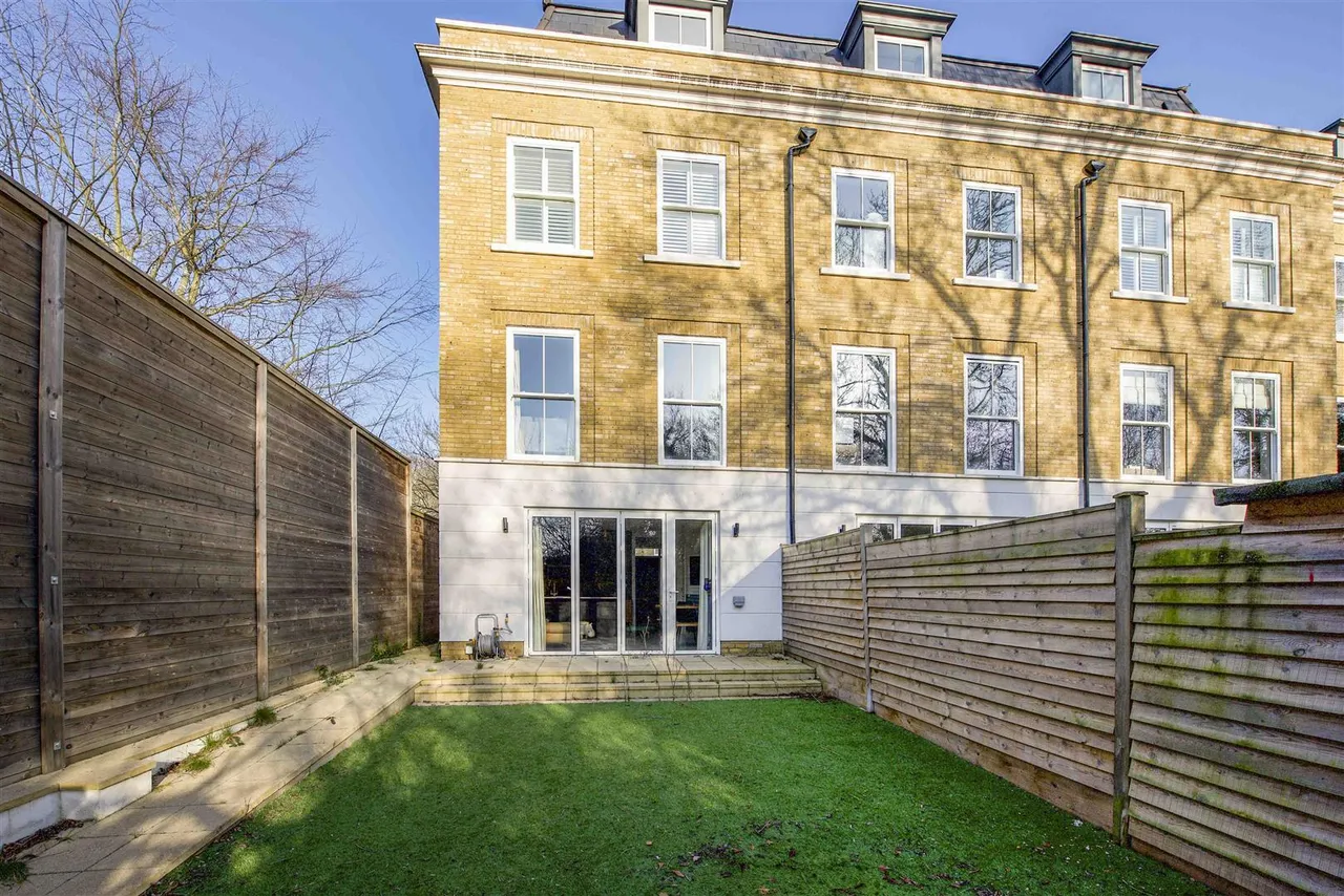 Brewery Lane, Twickenham, TW1, photo 5