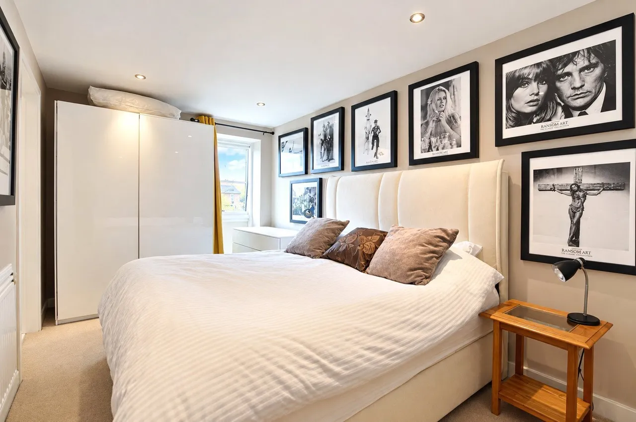 Reed House, 21 Durnsford Road, Wimble..., photo 6