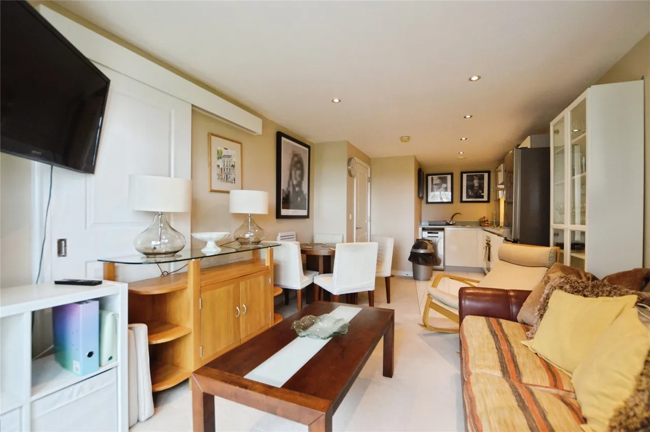 Reed House, 21 Durnsford Road, Wimble..., photo 2