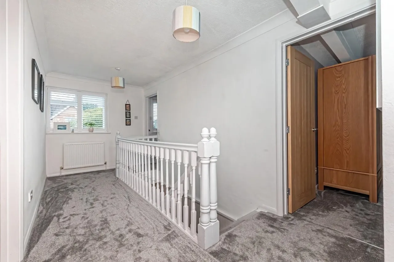 London Road, Aston Clinton, HP22, photo 22