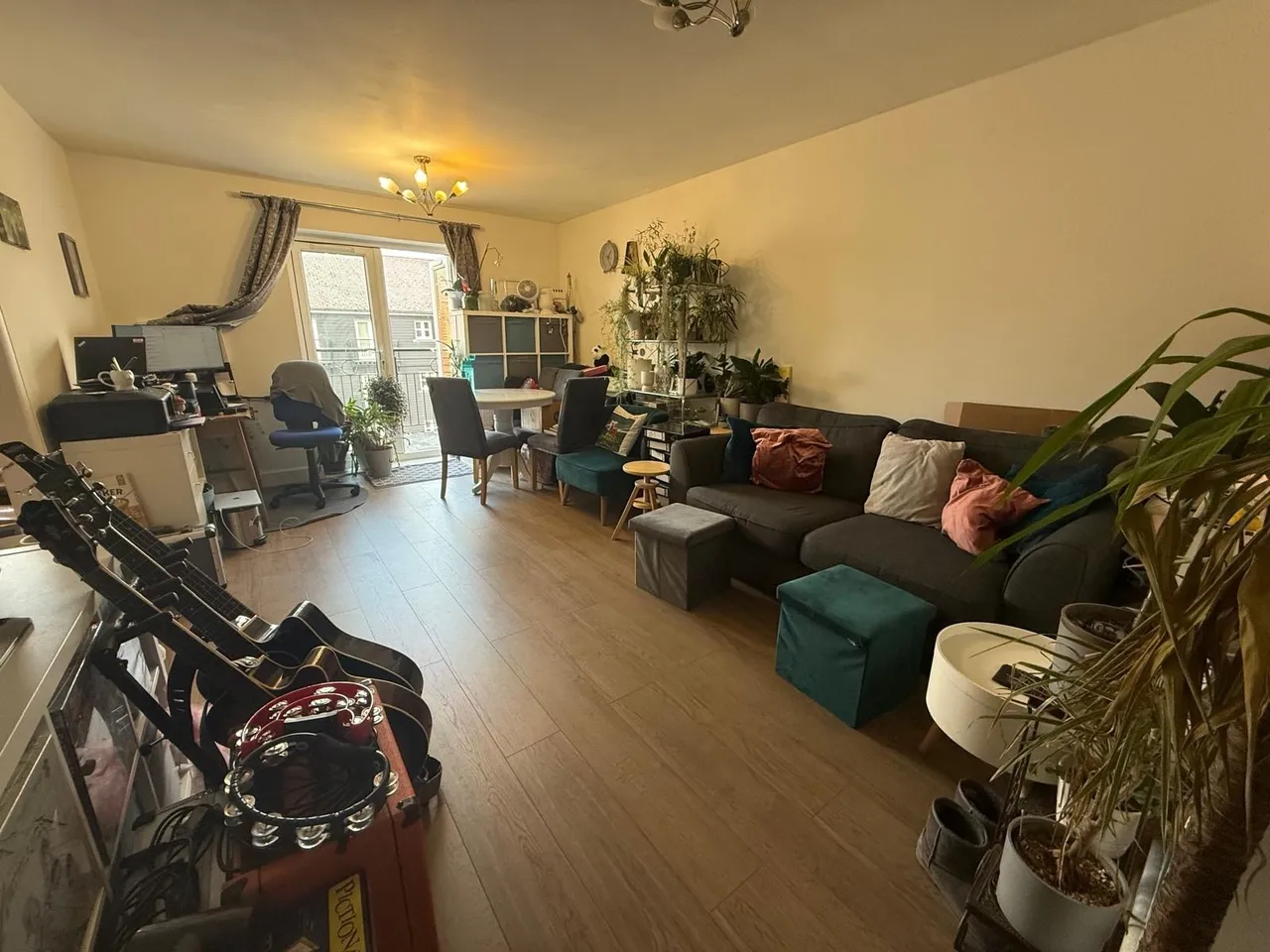 Coxhill Way, Aylesbury, photo 3