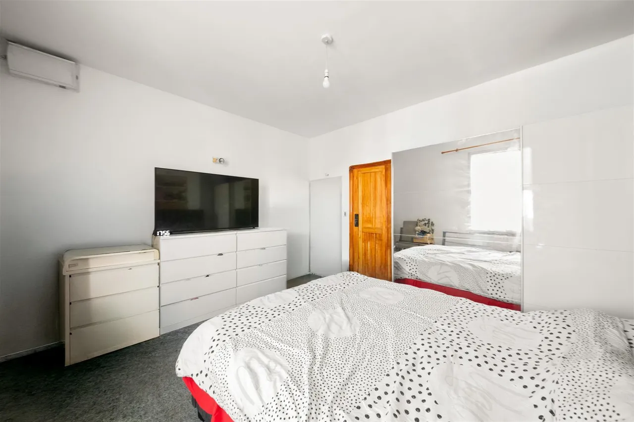 Grove Road, Hounslow, photo 6