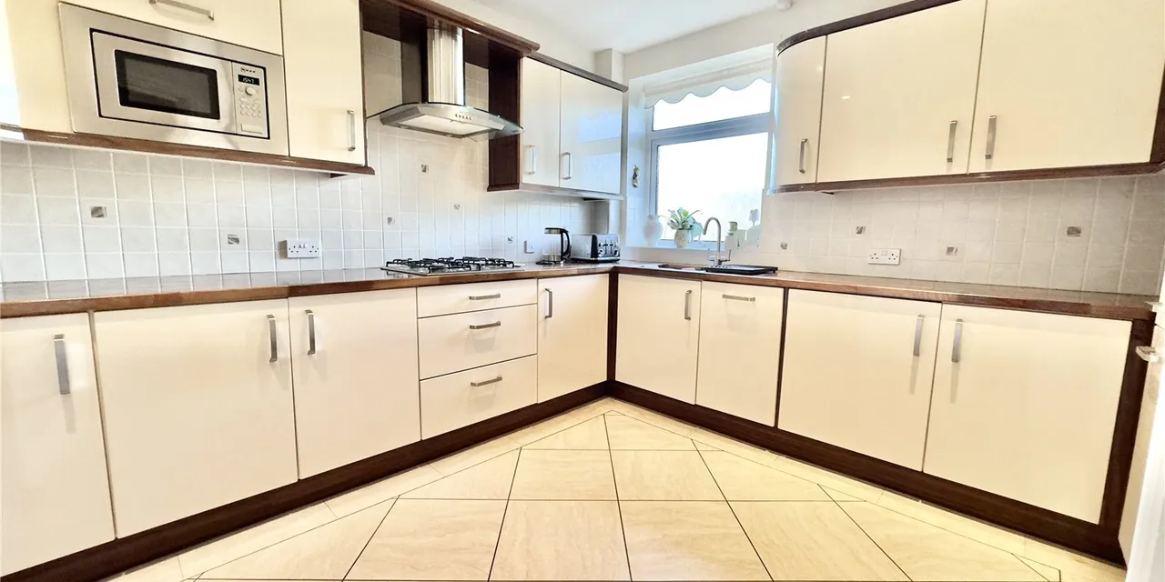 Thurstaston Road, Heswall, CH60, photo 11