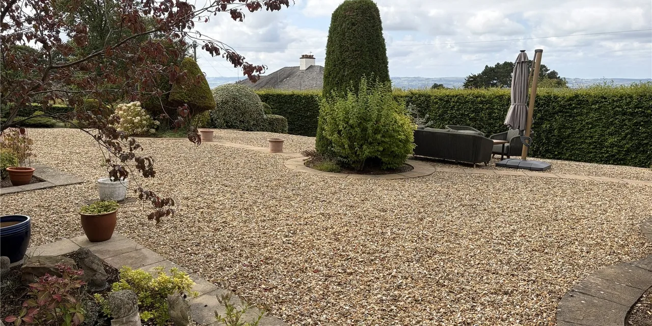 Thurstaston Road, Heswall, CH60, photo 21