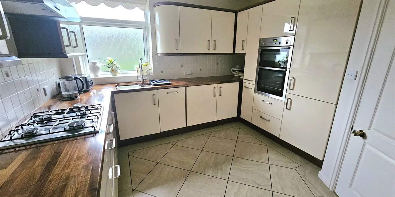 Thurstaston Road, Heswall, CH60, photo 10
