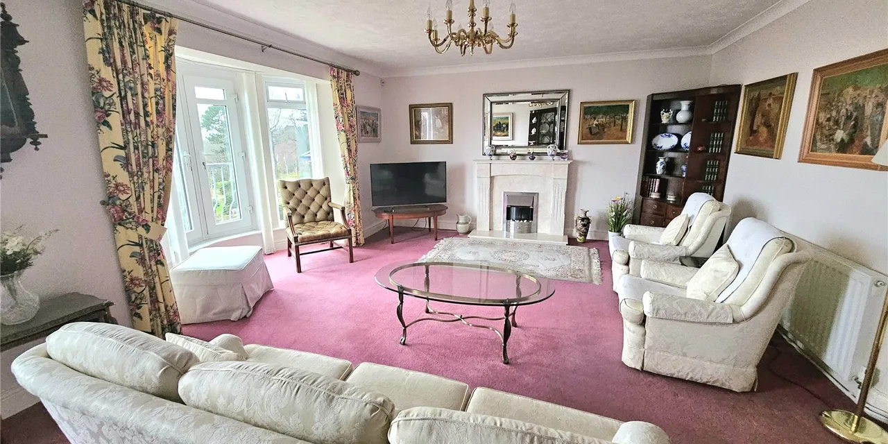Thurstaston Road, Heswall, CH60, photo 5