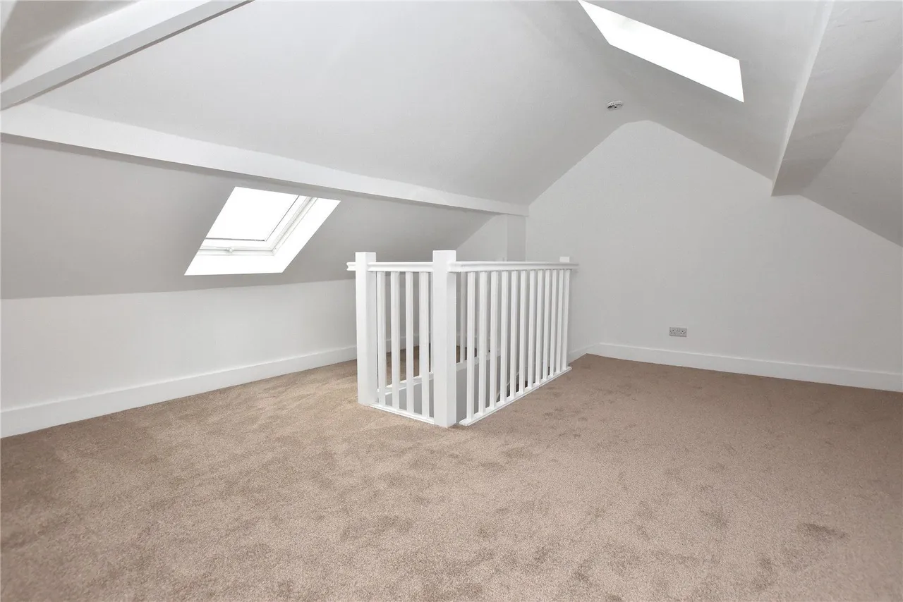Kelmscott Gardens, Leeds, LS15, photo 9