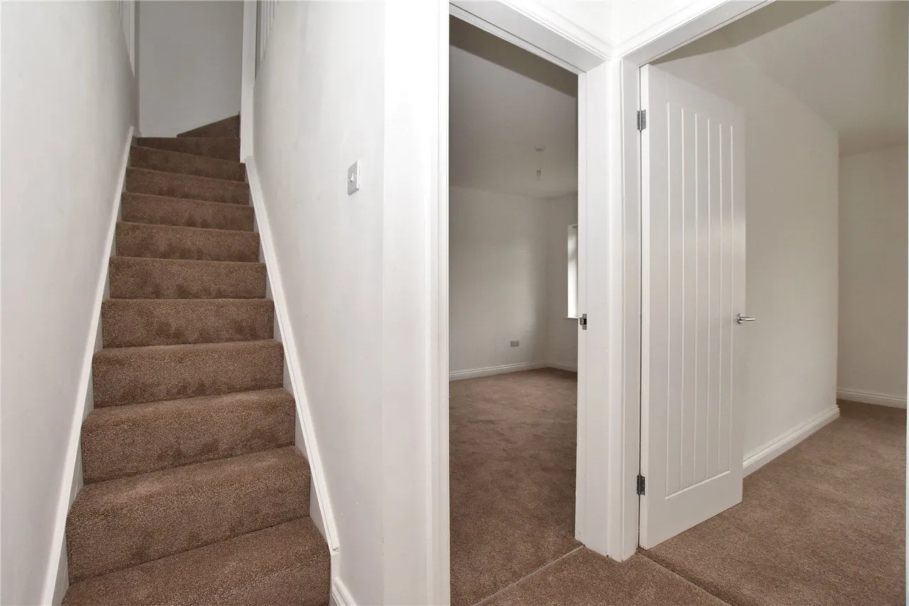 Kelmscott Gardens, Leeds, LS15, photo 17
