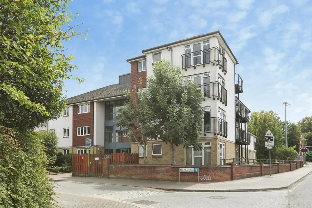 2 bed flat for sale — Friars View, AYLESFORD, Kent, ME20