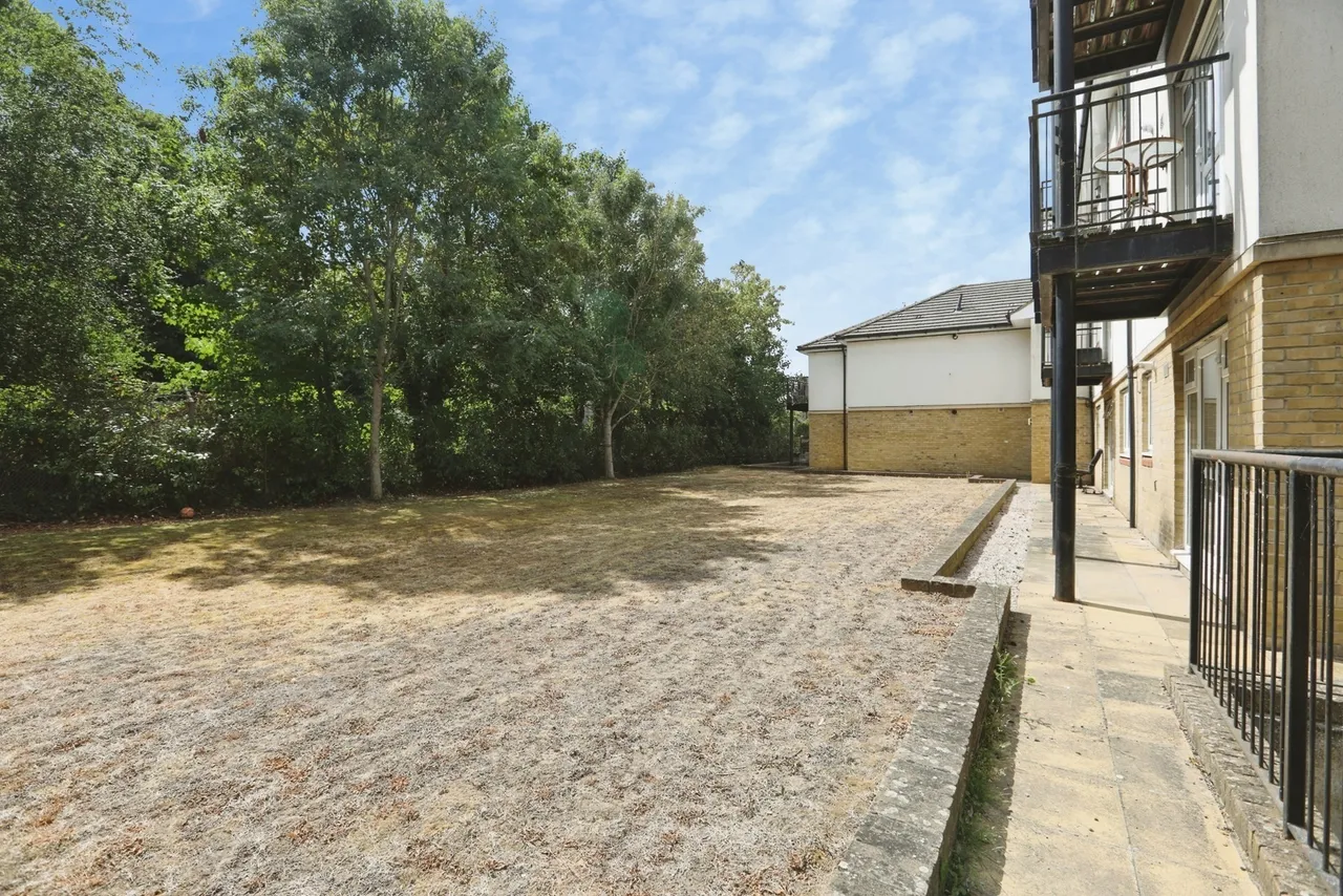 Friars View, AYLESFORD, Kent, ME20, photo 6