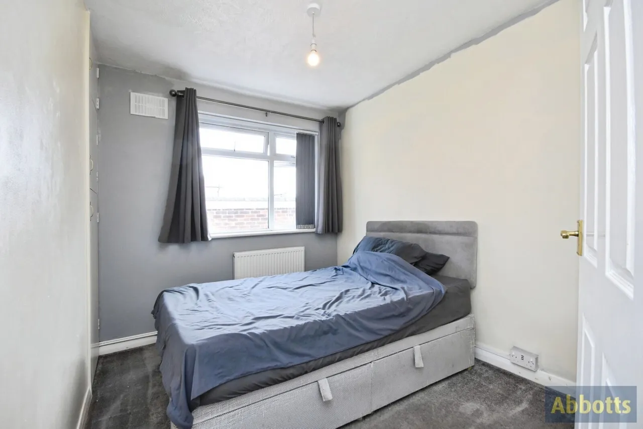 Louis Drive East, Rayleigh, Essex, SS6, photo 14